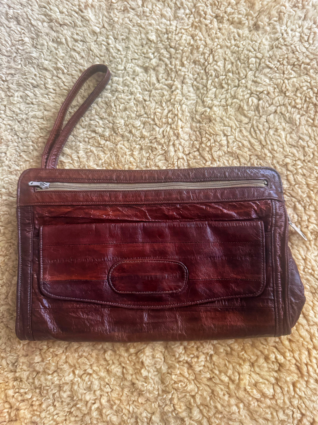 Eelskin Clutch