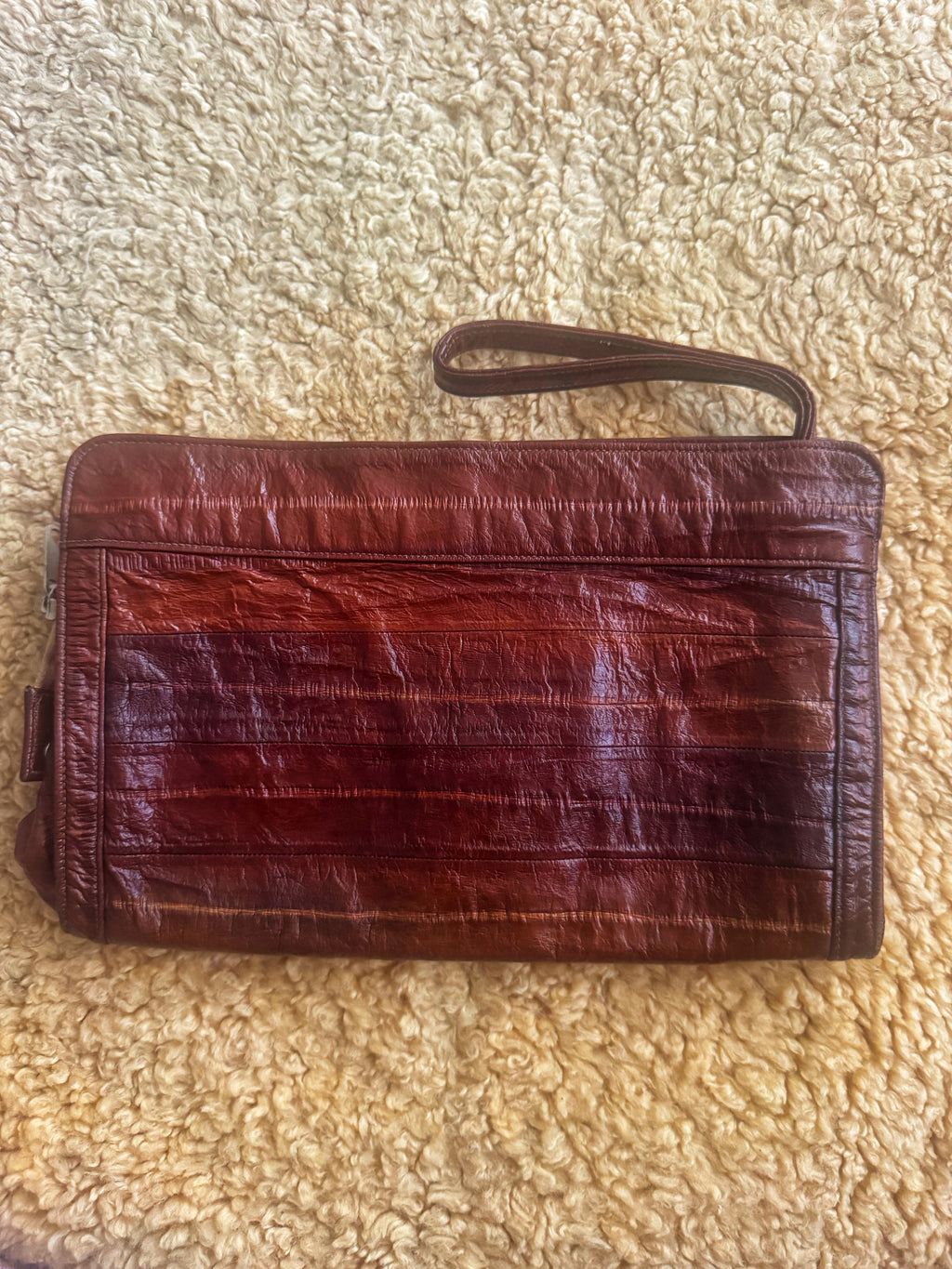 Eelskin Clutch