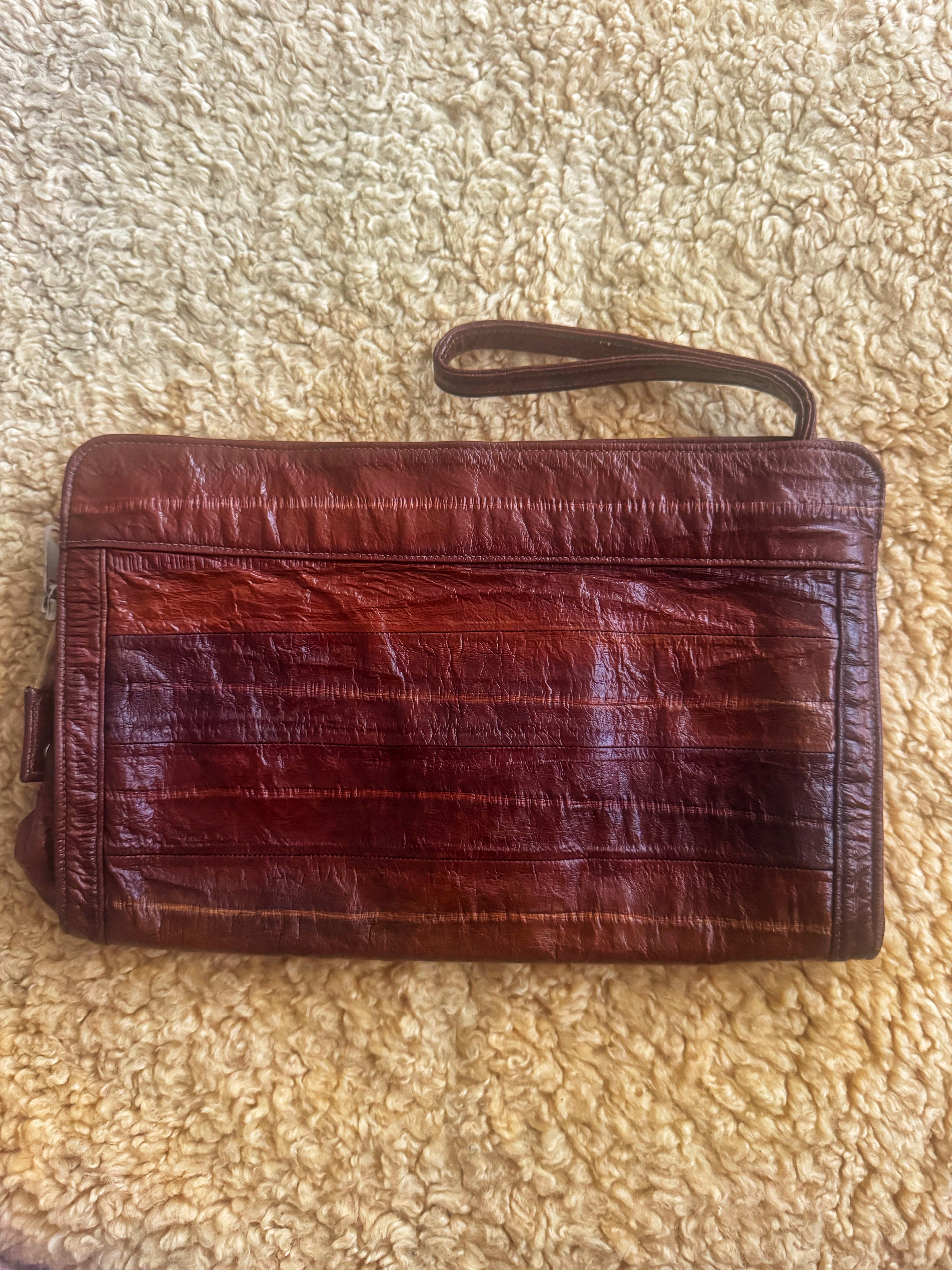 Eelskin Clutch